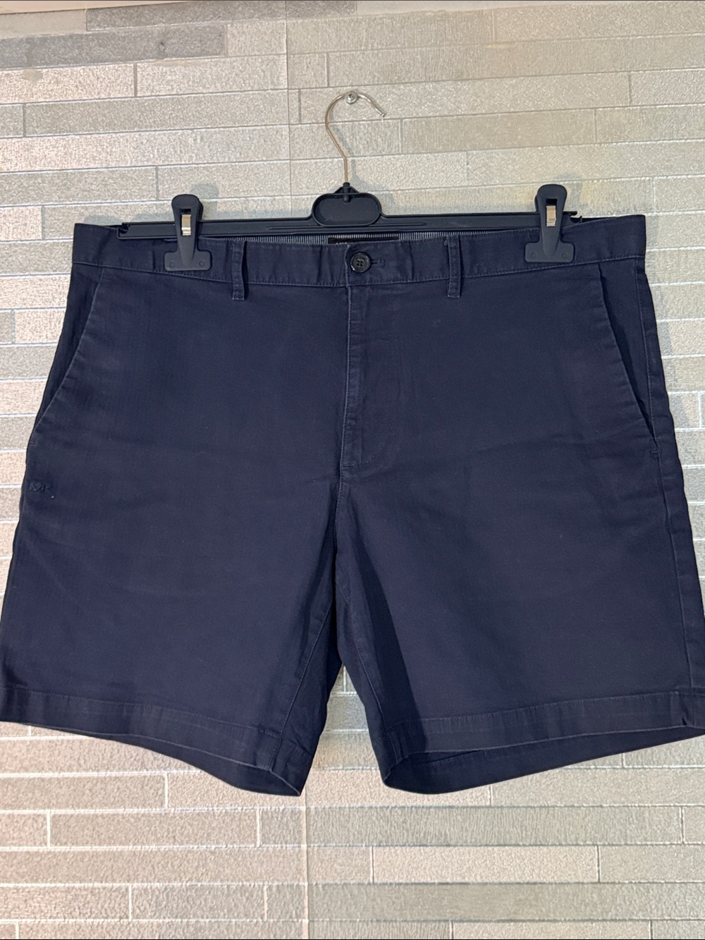Michael Kors Men's Navy Flat-Front Slim Fit 36 Shorts